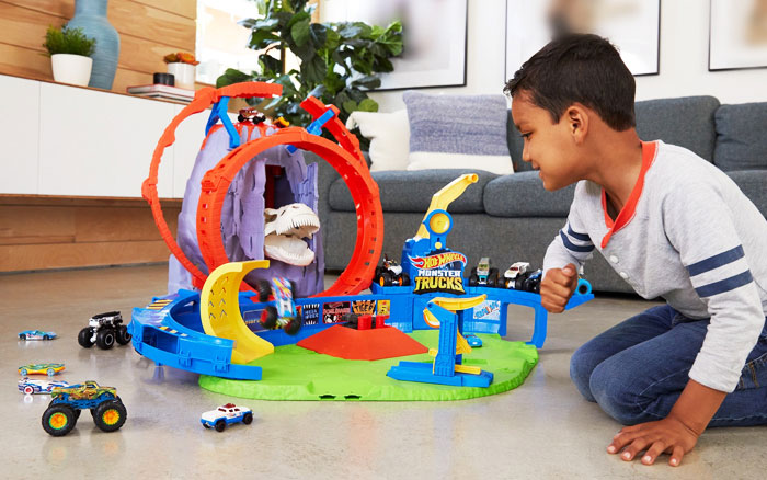 Hot Wheels Crash Smash